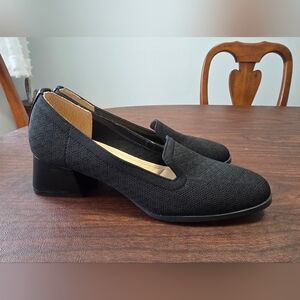 Adrienne Vittadini Women's Square Toe Knitted Black Block Heel Size 8.5M